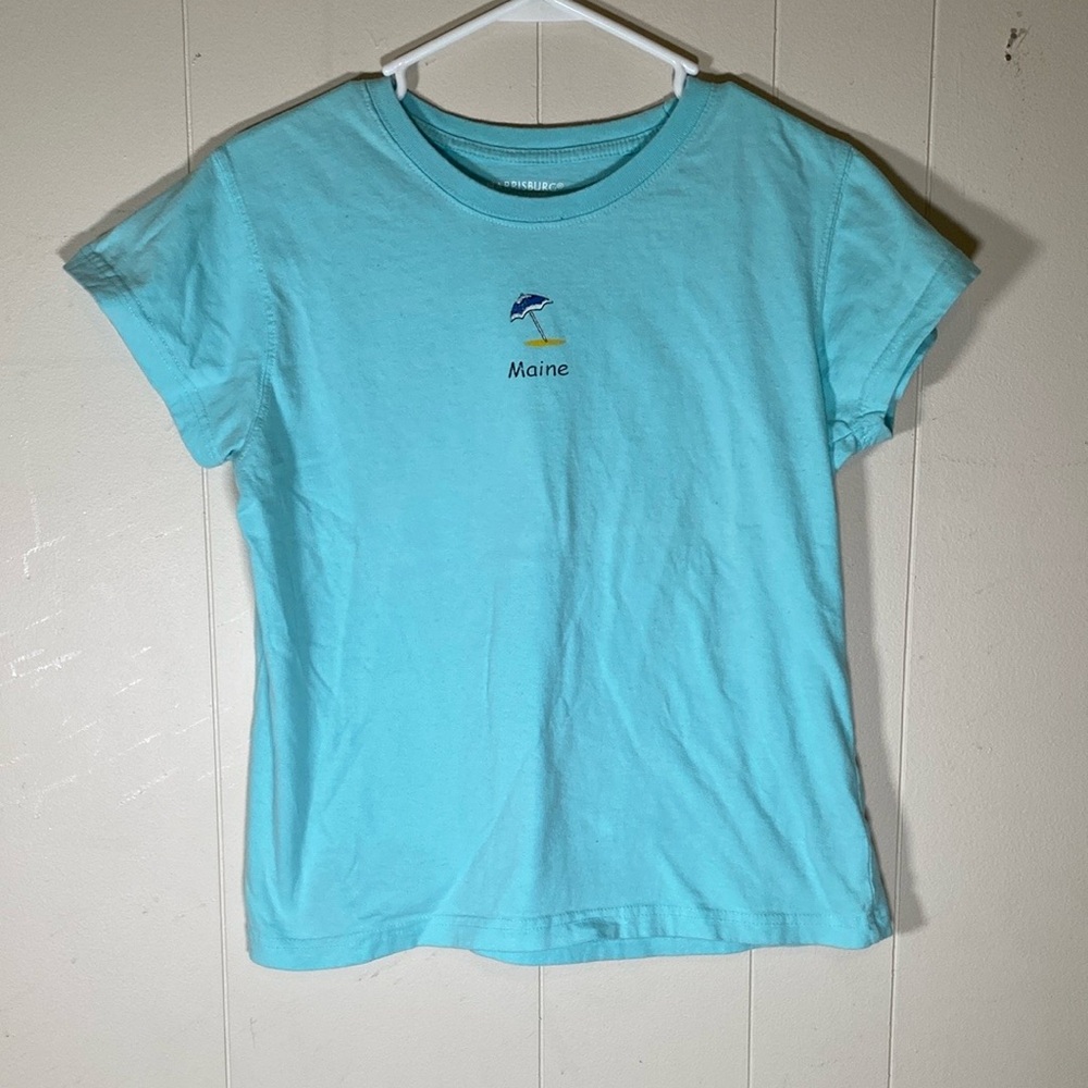 Maine beach umbrella Graphic T-Shirt size medium